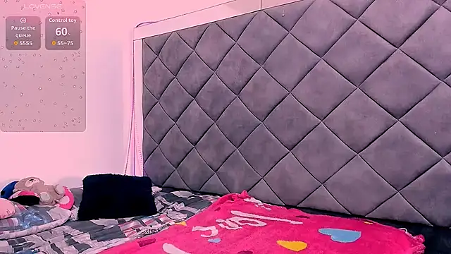 Nellyhills online show from 11.23.25