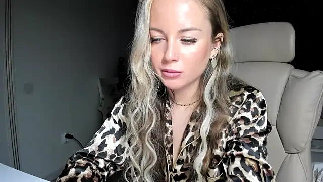 jennifer838 online show from 04.29.26