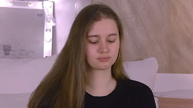 EllieHayes online show from 03.01.26