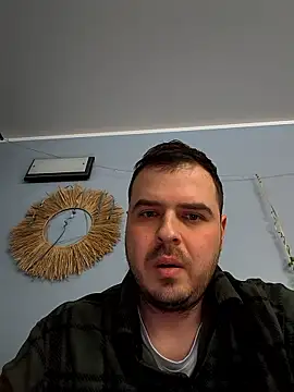 Snapshot of CuteMan33 chatting on 01.06.26 CuteMan33 online show from 01.06.26