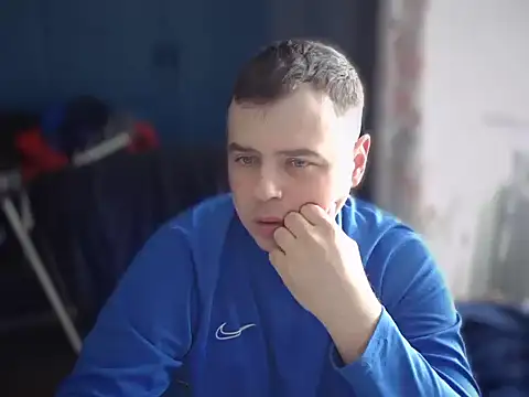 Snapshot of CuteMan33 chatting on 03.24.26 CuteMan33 online show from 03.24.26