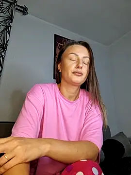 AudreyJoy online show from 10.12.25