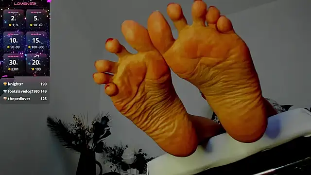 Snapshot of ZAFIRO_WINSLOW chatting on 02.22.25 ZAFIRO WINSLOW online show from 02.22.25