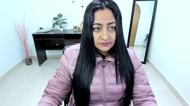 Snapshot of Adele_Sweett chatting on 02.18.25 Adele Sweett online show from 02.18.25