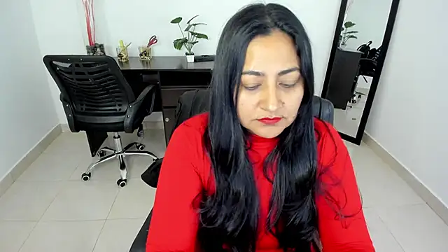 Snapshot of Adele_Sweett chatting on 02.28.25 Adele Sweett online show from 02.28.25