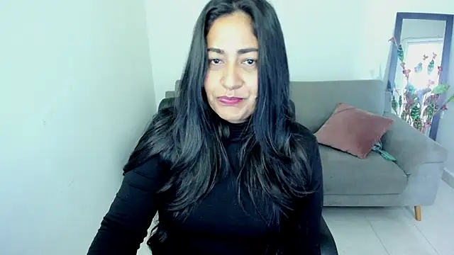 Snapshot of Adele_Sweett chatting on 11.21.25 Adele Sweett online show from 11.21.25