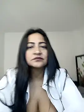 Adele Sweett online show from 03.30.26