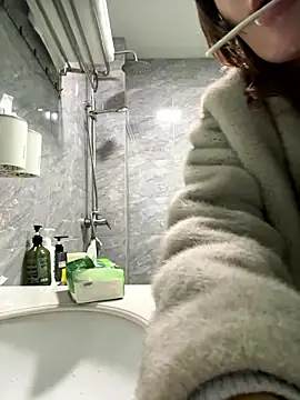 Snapshot of ChuChu1991 chatting on 01.14.26 ChuChu1991 online show from 01.14.26