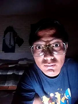 Snapshot of pene_grande23cm chatting on 03.30.26 pene grande23cm online show from 03.30.26