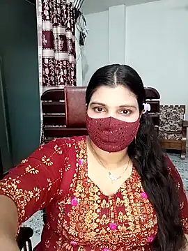 Snapshot of Hot-Angel_ chatting on 04.04.26 Hot-Angel online show from 04.04.26