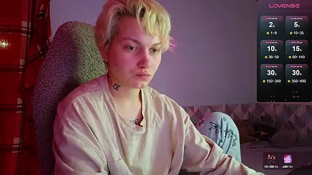 esajukyy online show from 02.07.25