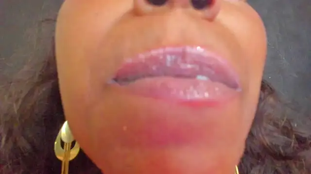 KamariaFyre online show from 03.22.25