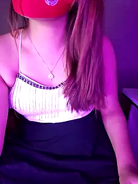 Olivia3 online show from 02.07.25