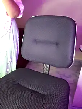 Olivia3 online show from 02.15.25