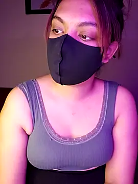 Olivia3 online show from 10.12.25