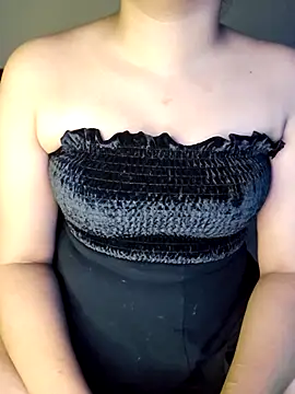 Olivia3 online show from 10.29.25