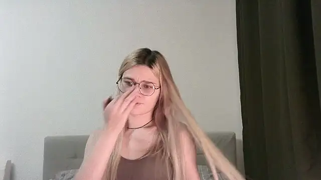 Steph Cutey online show from 12.23.24