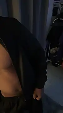 Snapshot of nick__yy chatting on 01.08.26 nick yy online show from 01.08.26