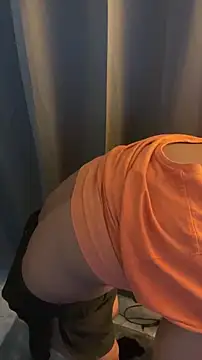 Snapshot of nick__yy chatting on 02.17.26 nick yy online show from 02.17.26