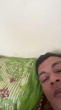 Snapshot of nick__yy chatting on 02.21.26 nick yy online show from 02.21.26