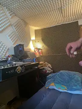 Snapshot of zenzero87 chatting on 03.26.26 zenzero87 online show from 03.26.26