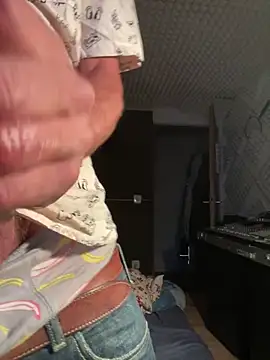 zenzero87 online show from 05.23.26