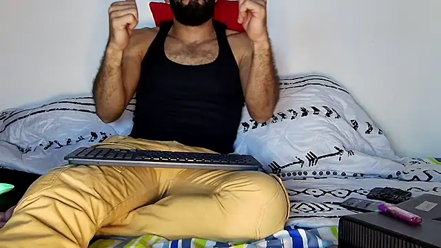 Snapshot of BEN_BLAZE chatting on 03.07.25 BEN BLAZE online show from 03.07.25