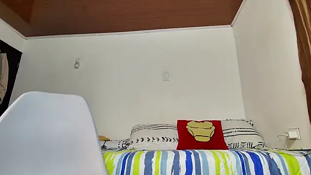 Snapshot of BEN_BLAZE chatting on 03.16.25 BEN BLAZE online show from 03.16.25