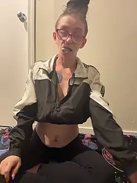 Stonermama666420 online show from 05.22.26