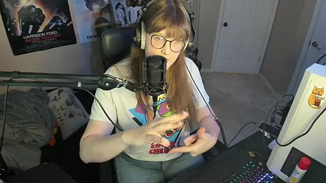 HannahCastle96 online show from 11.19.25