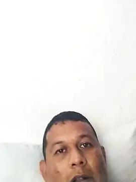 Snapshot of Feli230990 chatting on 03.07.25 Feli230990 online show from 03.07.25