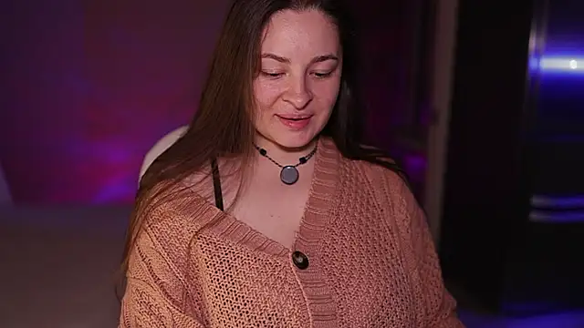 MissFreyaX online show from 10.17.25