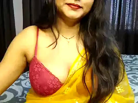 Snapshot of Hritvika chatting on 12.18.25 Hritvika online show from 12.18.25