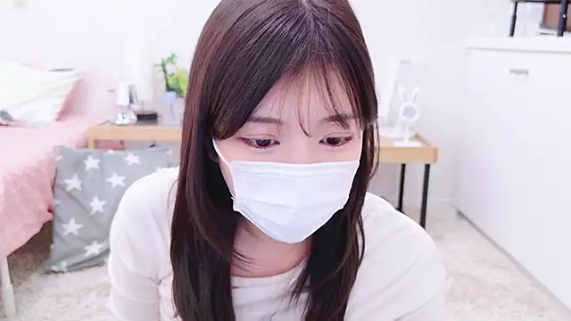 Snapshot of Runarunapi chatting on 01.14.25 Runarunapi online show from 01.14.25