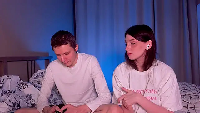 Snapshot of eternal_dream_ chatting on 03.22.25 eternal dream  online show from 03.22.25