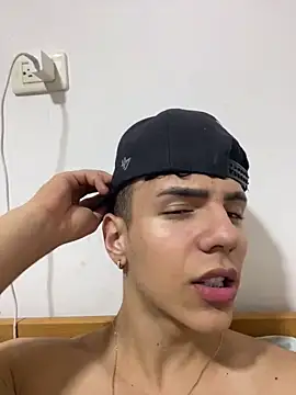 Snapshot of Flynn_Riider chatting on 02.20.25 Flynn Riider online show from 02.20.25