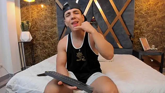 Snapshot of Flynn_Riider chatting on 02.22.25 Flynn Riider online show from 02.22.25