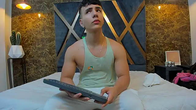 Snapshot of Flynn_Riider chatting on 02.26.25 Flynn Riider online show from 02.26.25