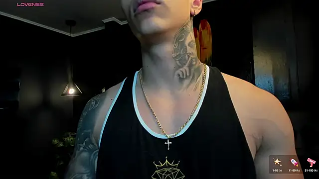 Snapshot of Flynn_Riider chatting on 09.28.25 Flynn Riider online show from 09.28.25