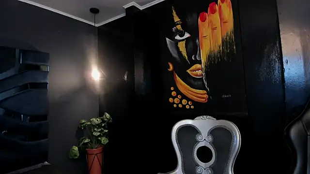 Snapshot of Flynn_Riider chatting on 10.14.25 Flynn Riider online show from 10.14.25