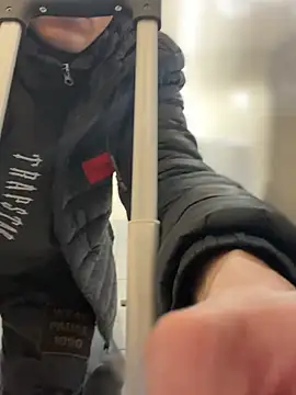 Snapshot of -yakimov- chatting on 02.25.26 -yakimov- online show from 02.25.26