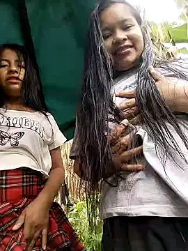 Snapshot of Danna-linyi chatting on 03.11.25 Danna-linyi online show from 03.11.25