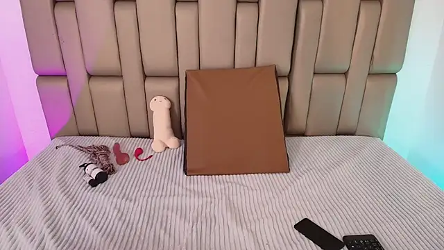  sowy venus  online show from 11.13.25