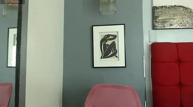  Natassia Dreams online show from 12.12.24