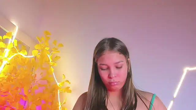 HaleyAmaya online show from 06.06.26