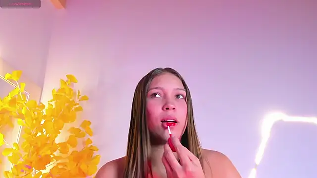 HaleyAmaya online show from 06.10.26