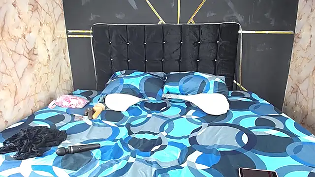 Snapshot of AmandaRobers chatting on 01.12.25 AmandaRobers online show from 01.12.25