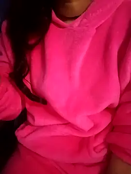 Snapshot of cute-neha70 chatting on 01.23.25 cute-neha70 online show from 01.23.25