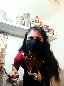 Snapshot of Cute-Aadhvita chatting on 02.10.25 Cute-Aadhvita online show from 02.10.25