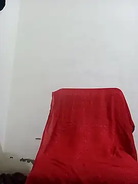 Snapshot of Cute-Aadhvita chatting on 02.14.25 Cute-Aadhvita online show from 02.14.25